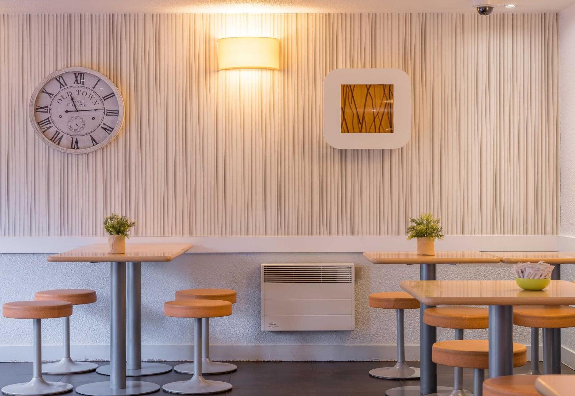 B&B Hotel Annemasse Est Εξωτερικό φωτογραφία
